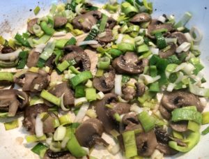 Makaron z klopsikami w sosie pieczarkowo-porowym - 927CC3E0 BF72 4295 9C8F 89E41F4DC93D