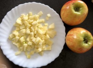 Jogurtowe racuchy z jabłkami - CAAE415D F10A 4045 B751 3526A49EDDF5