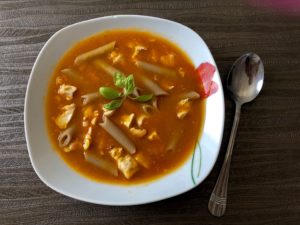 Krem z pomidorów z kurczakiem i makaronem - FIT OBIAD! - F843E0EF 6284 471B B91E 5BEA1BFE4B64