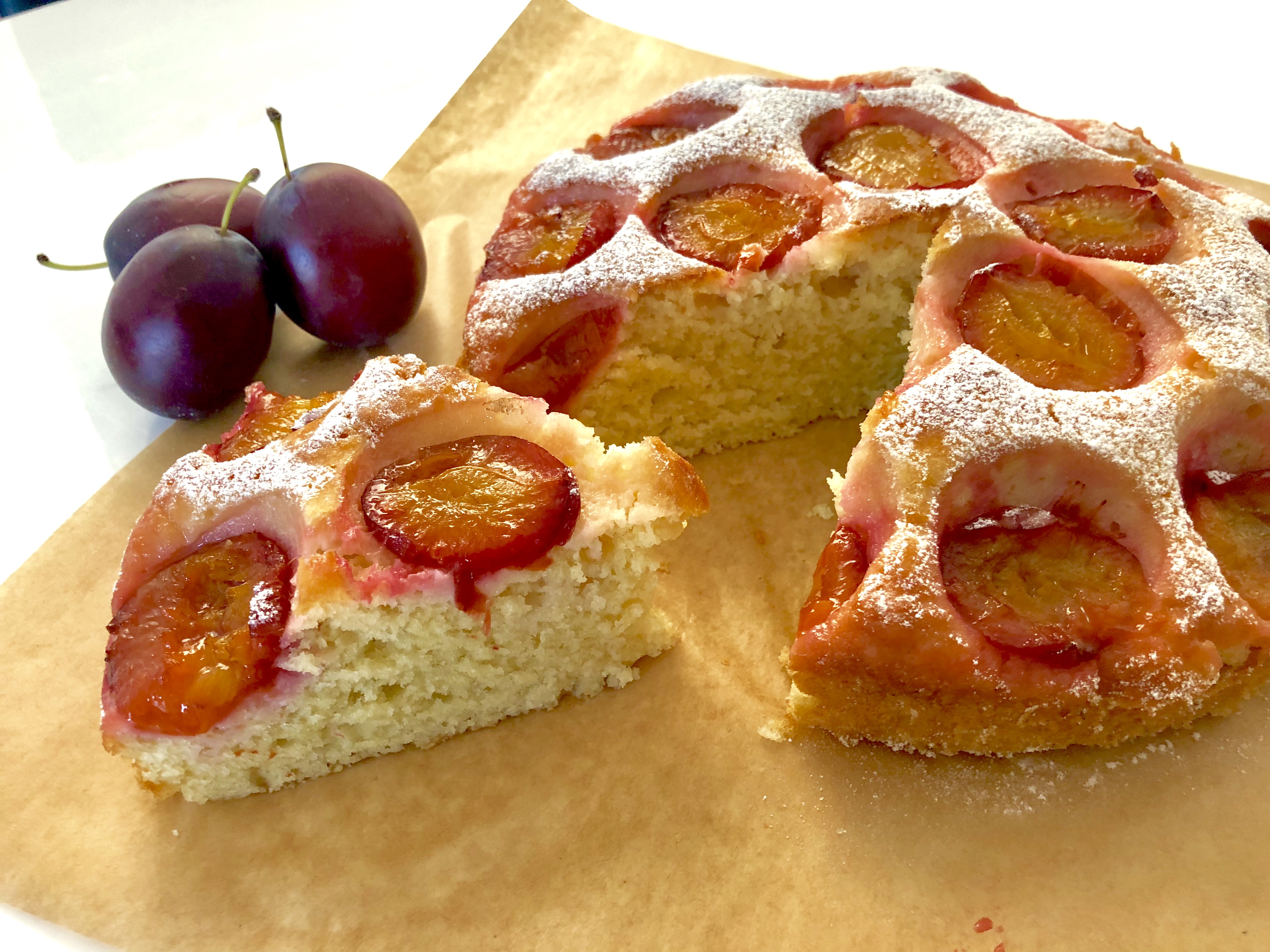 Ciasto jogurtowe ze śliwkami - 1AC8A472 8E28 40E0 9795 184CB492368D