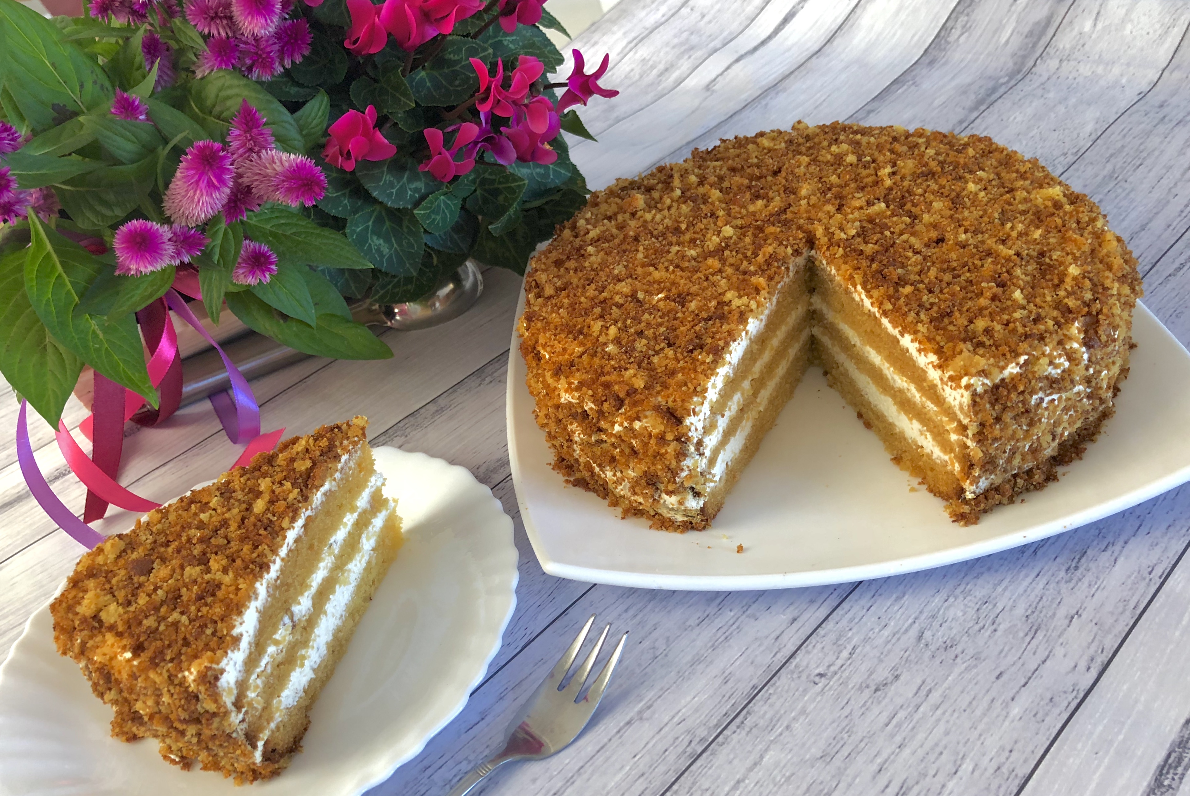 Ciasto dyniowe z miodem, orzechami i kremem mascarpone - C840DE3E 496F 49E1 AC0C 7CAF43E00B0B