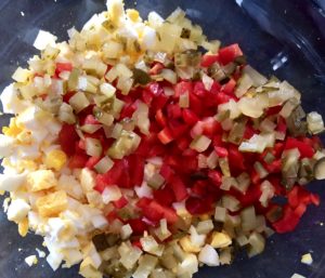 Sałatka z kurczakiem i makaronem - 2CAAFF09 740B 4A3B 95AF EF0D980C2D20