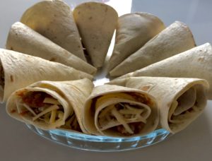 Imprezowa przekąska z tortilli - 73FB3AB6 4618 4211 B73A 4340814543D8