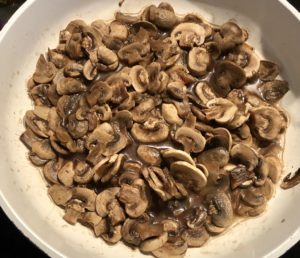 Podsmażone pieczarki do zupy