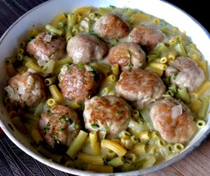 klopsiki z makaronem