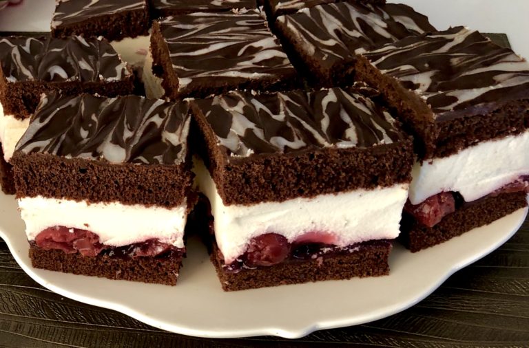 Czekoladowo-wiśniowa kostka szwarcwaldzka - 3975323E 02A7 4370 A6BB B80691BC9225