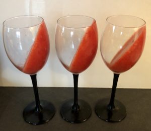 Jogurtowa panna cotta z musem truskawkowym - 3DD683D2 D5FF 42CF 8AA6 7A48160B98D7