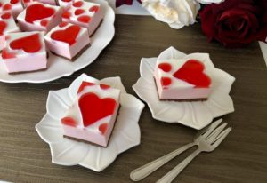 Walentynkowe ciasto bez pieczenia - proste i przepyszne! - 4D2F7ED7 35BA 4AE9 9F29 1594A0FEFB8E