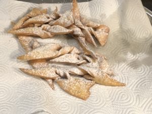 Ekstra kruche faworki! - 908AE710 49BB 493B B7A0 FCFFE5E41945