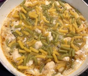 makaron gotowany razem z kurczakiem