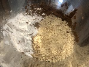 Suche składniki do biszkoptu