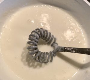 masa jogurtowa do kolorowe deserki truskawkowe