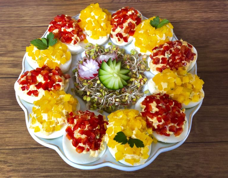 Paprykowe jajeczka faszerowane - CF760C3F 57B0 47ED 8878 C8DC1FF33124