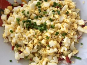 Wielkanocne rollsy z szynką i sałatką jajeczną - 0F45B9EA 4EC9 4C7D 86EA 679AD46FD588