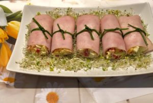 Wielkanocne rollsy z szynką i sałatką jajeczną - ACE21E1B 82D1 42FF A990 856DB4FC905B