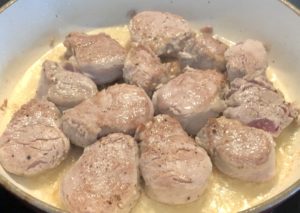 Polędwiczki wieprzowe w kremowym sosie porowym - 362F1A3C 6272 4873 AB14 55C1EC239E10