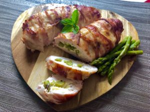 Filety ze szparagami zapiekane w bekonie - 36FE9A11 7E25 4CF4 8B80 67D5B79FCE74