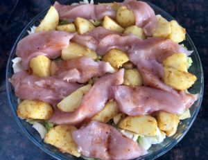 Kurczak pieczony w bekonie z ziemniaczkami i młodą kapustą - 06AE55FB 85B1 4B31 A6D8 DAE7321319B8