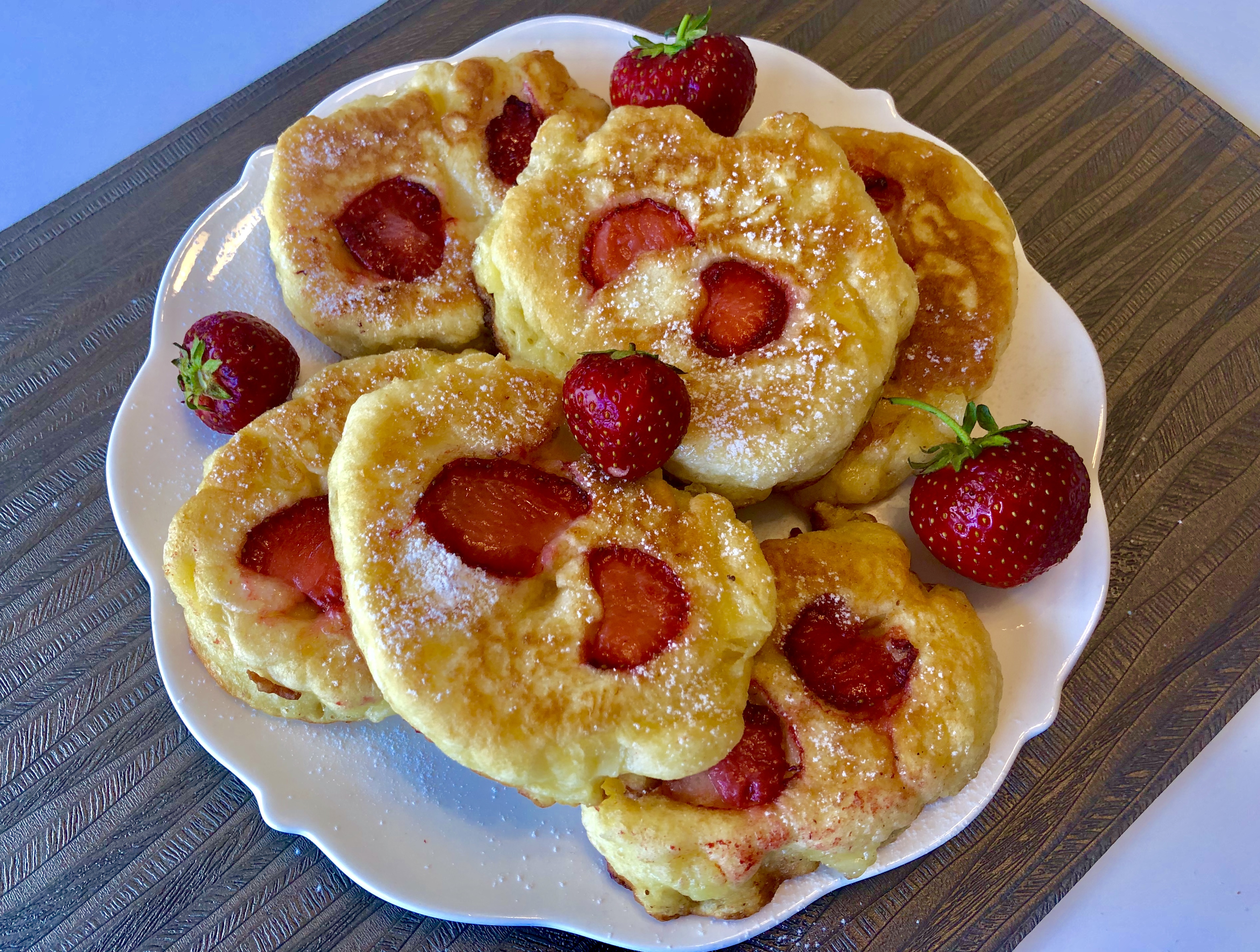 Puszyste racuszki z truskawkami i jabłkiem - 30E543DD 70AC 41D0 BC5B 072DEAF8CF8C