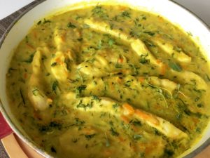 Kurczak w kremowym sosie z cukinią i marchewką - 626A8A75 6F3F 42A4 A6E4 009E6D138932