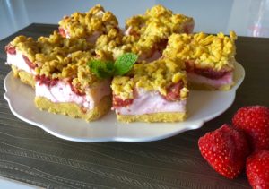 Kruche ciasto z truskawkami i owocową pianką - 8180A424 54DF 4903 B6FE 5500F0E64B85