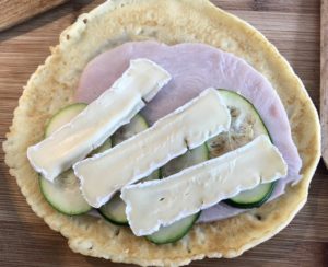 farsz do naleśników z cukinią i serem