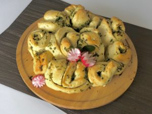 Odrywane bułeczki czosnkowo-ziołowe - 567676CC 5483 4012 9794 D35D4DA99867