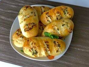 Bułki czosnkowe - 6BF2D50A 750D 4068 811B 2E35B380DB34