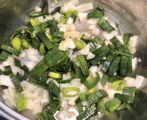 Kremowa zupa z cukinią i grzankami - 7013AC47 FE17 481D AAD8 E6032AF69D8A