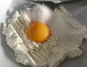 Pierogi z serem i truskawkami - 7CC8620A 5EF3 4969 8232 234456C3F0F8