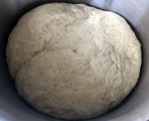 Odrywane bułeczki czosnkowo-ziołowe - F4F0D0C5 23BE 4CCE 8871 10821B1D2231