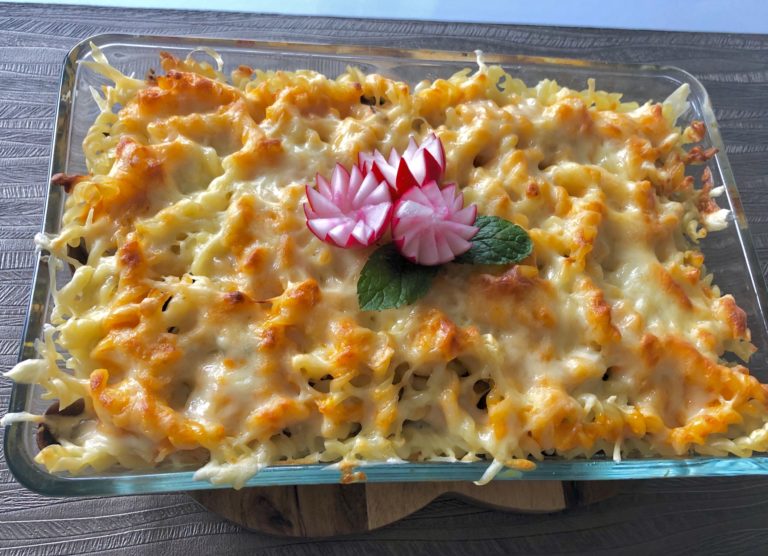 Zapiekanka gyros z makaronem - F6B4297C E7A2 43C8 B5C2 080FB7354998