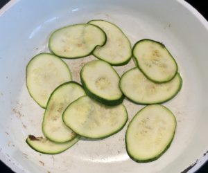 podsmażana cukinia do naleśników