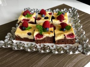 Sernikobrownie z owocami - 054ADFEC 0E76 4A23 8919 AF9F158FF75A