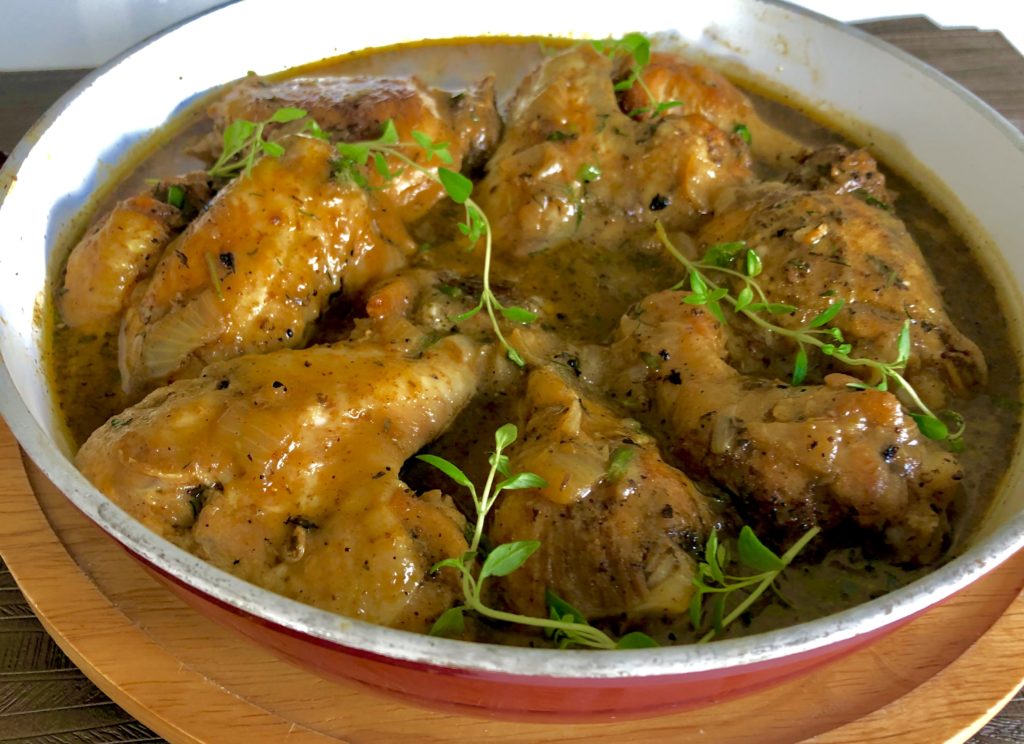 Ziołowy kurczak w sosie jogurtowym