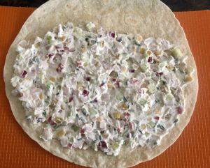 Koreczki z tortilli z serkiem szynką i warzywami - 11F55C82 C4FD 4EF9 A0A5 131ADB2719A4