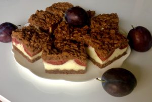 Grysikowiec ze śliwkami - 85CEFC3C 3E82 4260 BE31 EC14956B6759