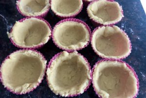 Kruche babeczki z owocami - 8C3A0C45 94C7 4C05 A4A3 A4F85CD1857C