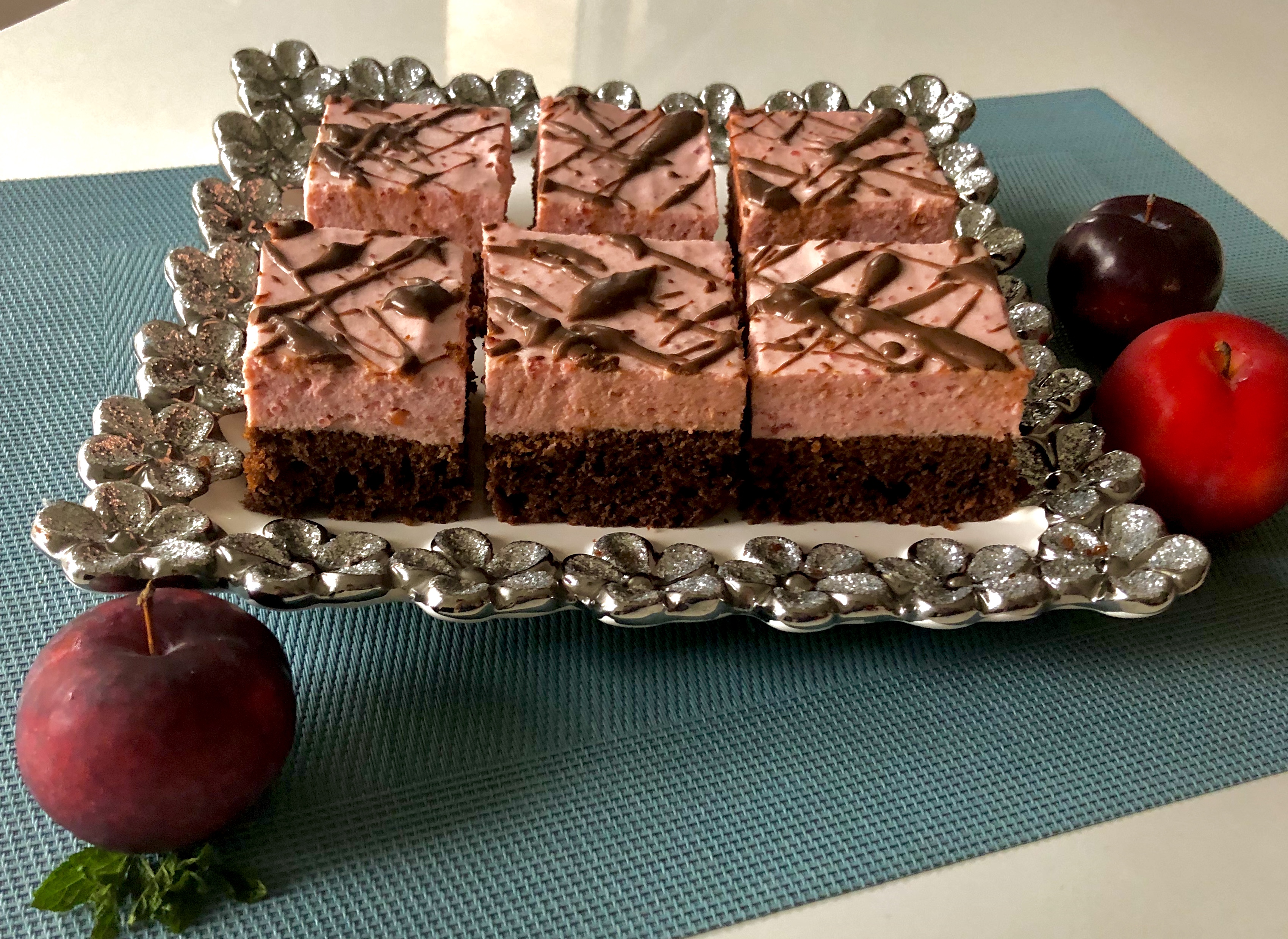 Ciasto czekoladowa śliwka - 9D24378A 1E5C 42DA A693 1F96BCEBAAF4