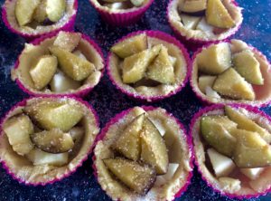 Kruche babeczki z owocami - B0679CC0 37C4 4CE9 A7CC F8825F3F0593