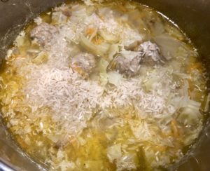 Zupa gołąbkowa z klopsikami - B1EFAD34 1B67 4C8F BFAA AF9E981C4E69