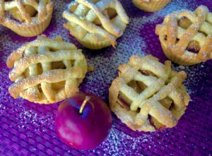 Kruche babeczki z owocami - DE1D8D7D 985F 4700 AA29 47E40EE7E69C