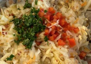 Surówka węgierska z kiszonej kapusty - 79C97136 8818 4A12 B7A1 49D0F3D817C4