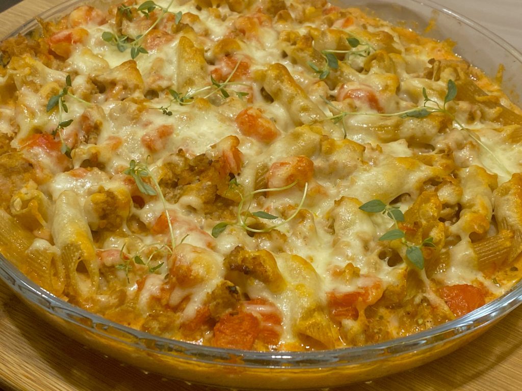 Zapiekanka makaronowa z mięsem mielonym