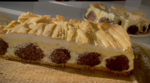 Połączenie dwóch pysznych ciast, czyli kremowego serniczka z aromatycznym makowcem