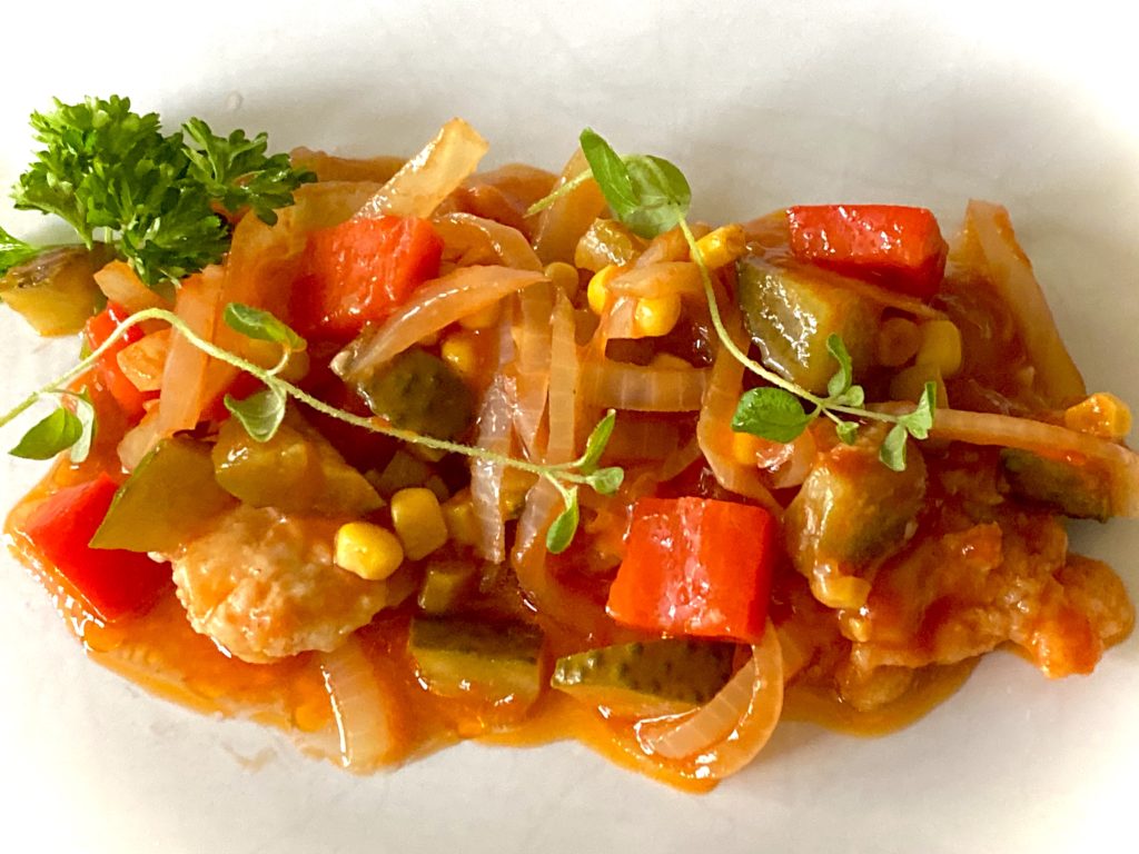 Świąteczna ryba w warzywach