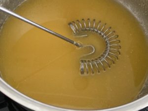 przygotowanie zaczynu na pierniczki drożdżowe