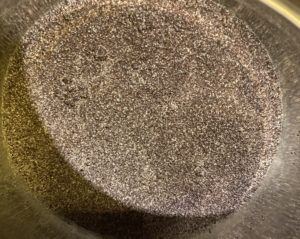 przygotowanie maku do świątecznego ciasta