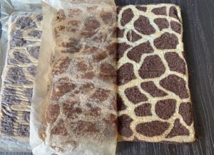 Rolada żyrafa z bananami i czekoladą - 865DF791 D11D 4D67 90CD 6F364596D36D