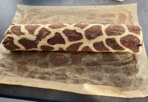 Rolada żyrafa z bananami i czekoladą - E97D8EB7 4F1D 46AC ADD0 9528C2198896